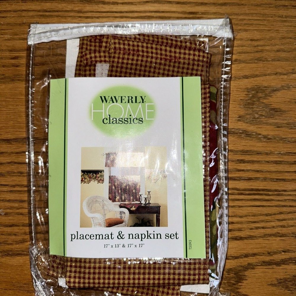 WAVERLY Home MISTRAL Red Fruit Grapes Pears Gingham Napkin Placemat Set NEW